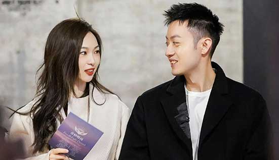 国内首档50+熟龄恋综开播！年轻人追更上头