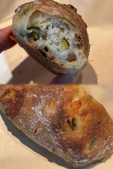 网红面包集体遇冷！排队2小时的爆款卖不动了