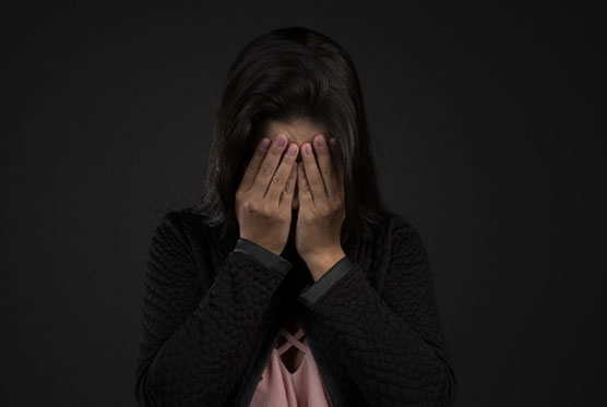 30岁男子如厕离世 妻子哭诉痛揭背后隐情