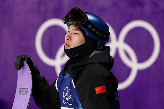 破防😭苏翊鸣坦言:压力大到腿都不听使唤