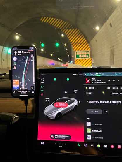 惊魂😭特斯拉续航剩72km，高速突然断电太致命