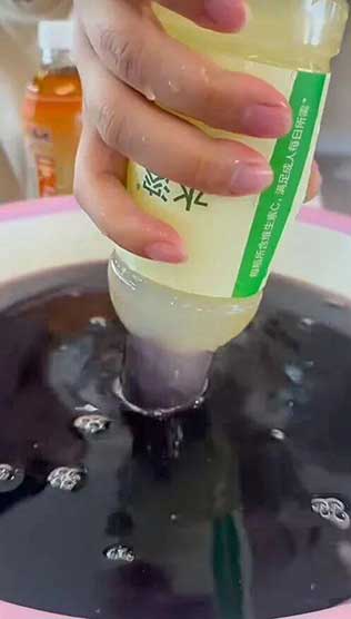 农夫山泉回应瓶盖疑似设计缺陷