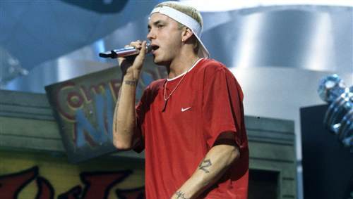 死忠歌迷拥有 16 个 Eminem 纹身打破世界吉尼斯纪录