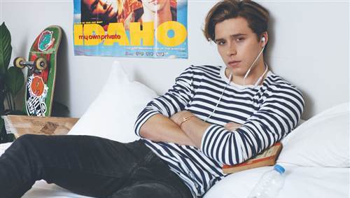 Brooklyn Beckham 登上最新一期《Wonderland》杂志封面