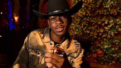 蝉联冠军 17 周！Lil Nas X feat. Billy Ray Cyrus《Old Town Road》创下 Billboard 卫冕纪录