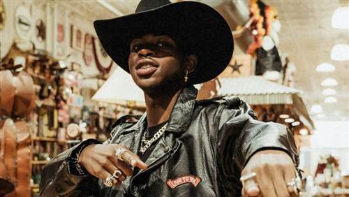 Lil Nas X 于 Pride Month 最后一日发布暗喻出柜宣言