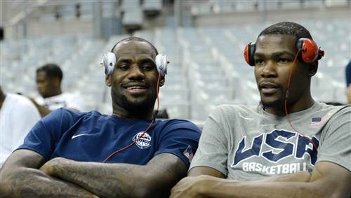 NBA 新说唱！LeBron James 与 Kevin Durant 合唱歌曲《It Aint Easy》公开