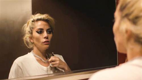Netflix 独占 Lady Gaga 纪录片《Gaga: Five Foot Two》预告上线