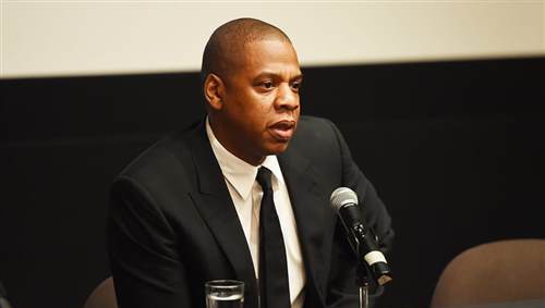 JAY Z 因在 MLB 帽子上加入 Roc Nation Logo 而遭起诉