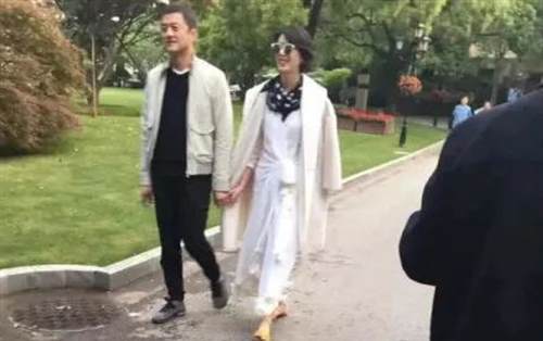 为什么王菲周迅瞿颖等女神，都痴迷李亚鹏这样的男人？