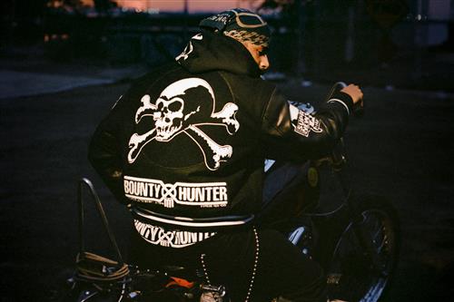 Supreme x Bounty Hunter 2023 秋季联名系列发布