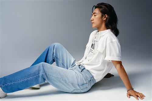 Levis 正式发布 2024 Performance 冰酷系列