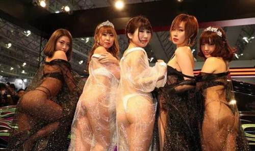 武田华恋