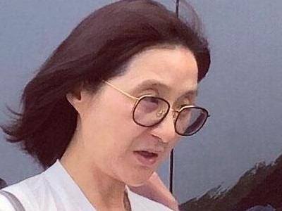 姜潮妈妈上热搜 年轻的姜妈妈从面相到性格被赞是好婆婆