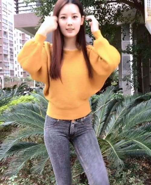 李艺菲
