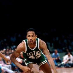 杰拉德·亨德森