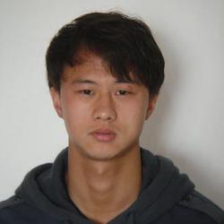 李欣