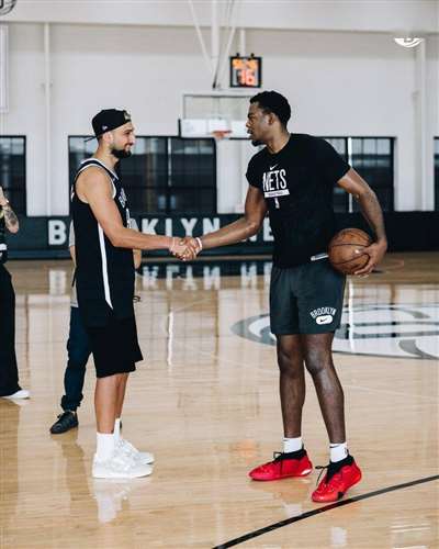 有加盟NBA打算？多纳鲁马参加NBA篮网队训练，投篮姿势专业