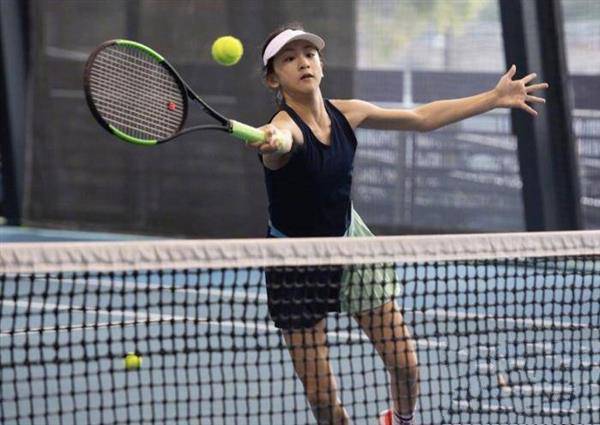 田亮女儿首获网球青少年世界排名，位列第2822位，全国排名第27位