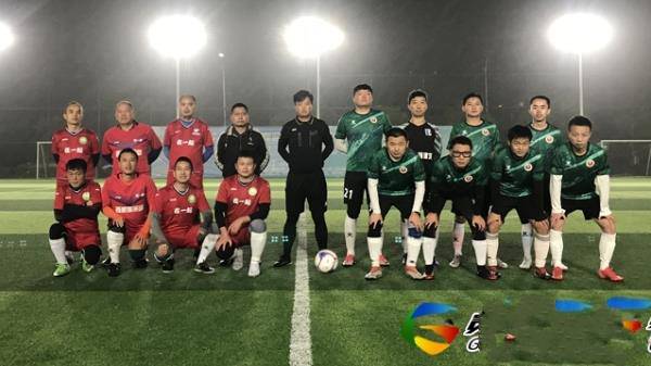 贵阳市八人制足球联赛 射天狼1-0在一起